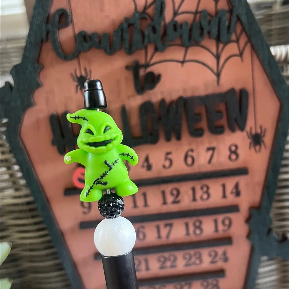 Oogie Boogie Character Black Pen